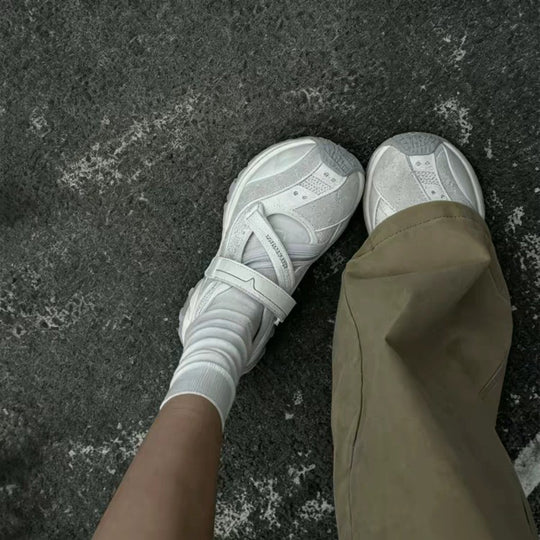 Damen Sportliche Freizeitschuhe mit verstellbarem Riemendesign R&B