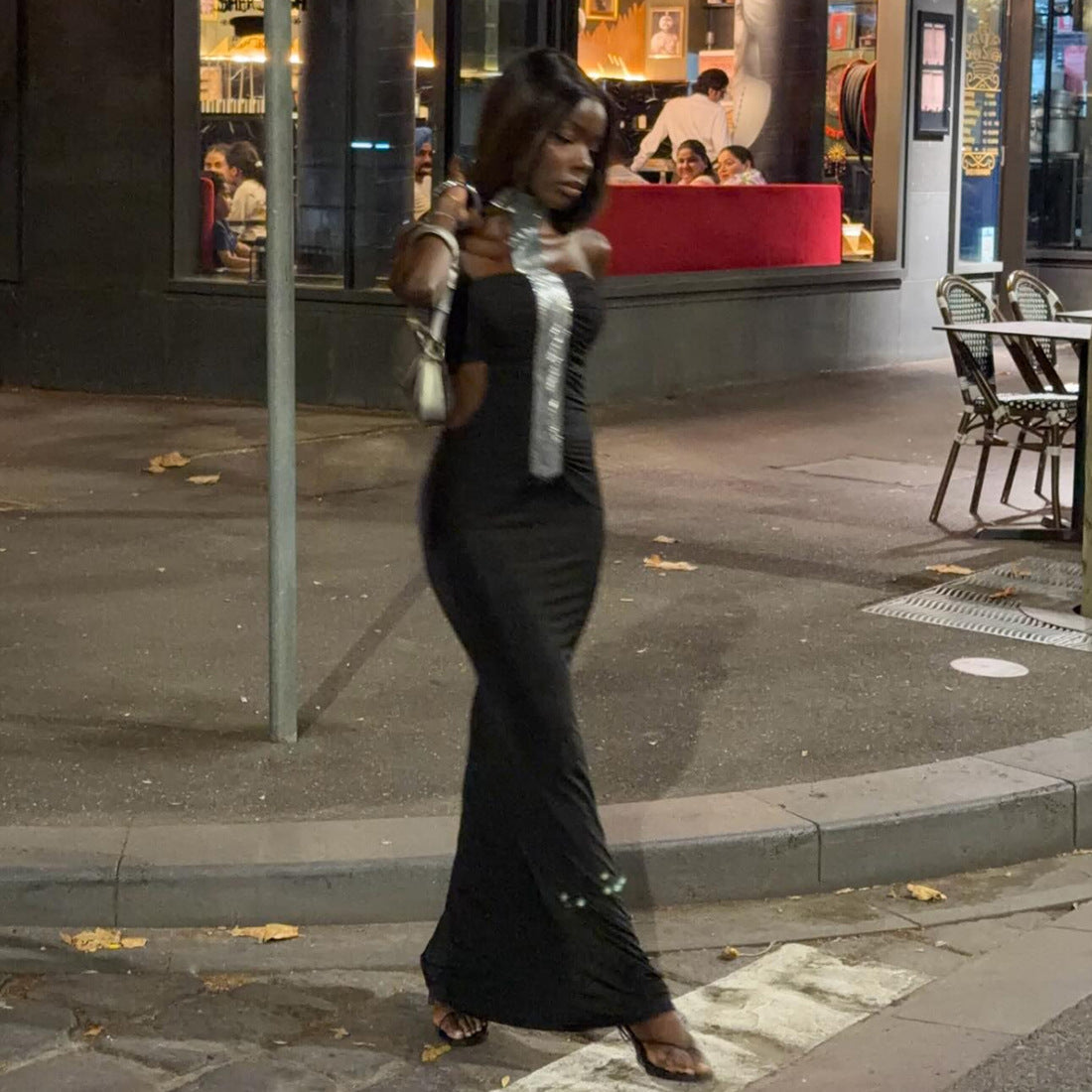 Damen Elegantes Abendkleid mit schmalem Schnitt und glänzenden Akzenten R&B