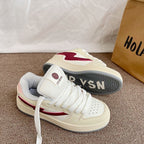Damen Sneakers mit sportlichem Design und atmungsaktiver Obermaterialkombination