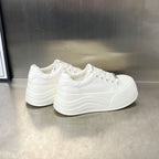 Damen Plattform Sneakers mit elegantem Design und atmungsaktiver Obermaterialstruktur R&B