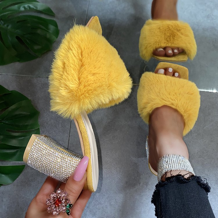 Damen Glamouröse Mules mit kuscheligem Kunstfell und glitzerndem Absatz R&B