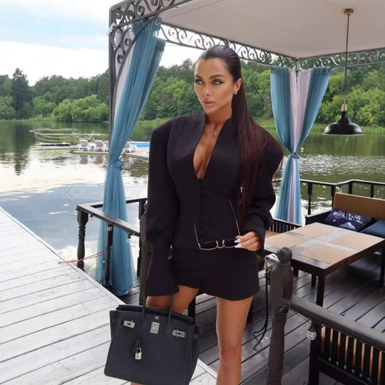 Damen Blazerjacke mit klassischem Kragen und eleganten Knopfdetails R&B