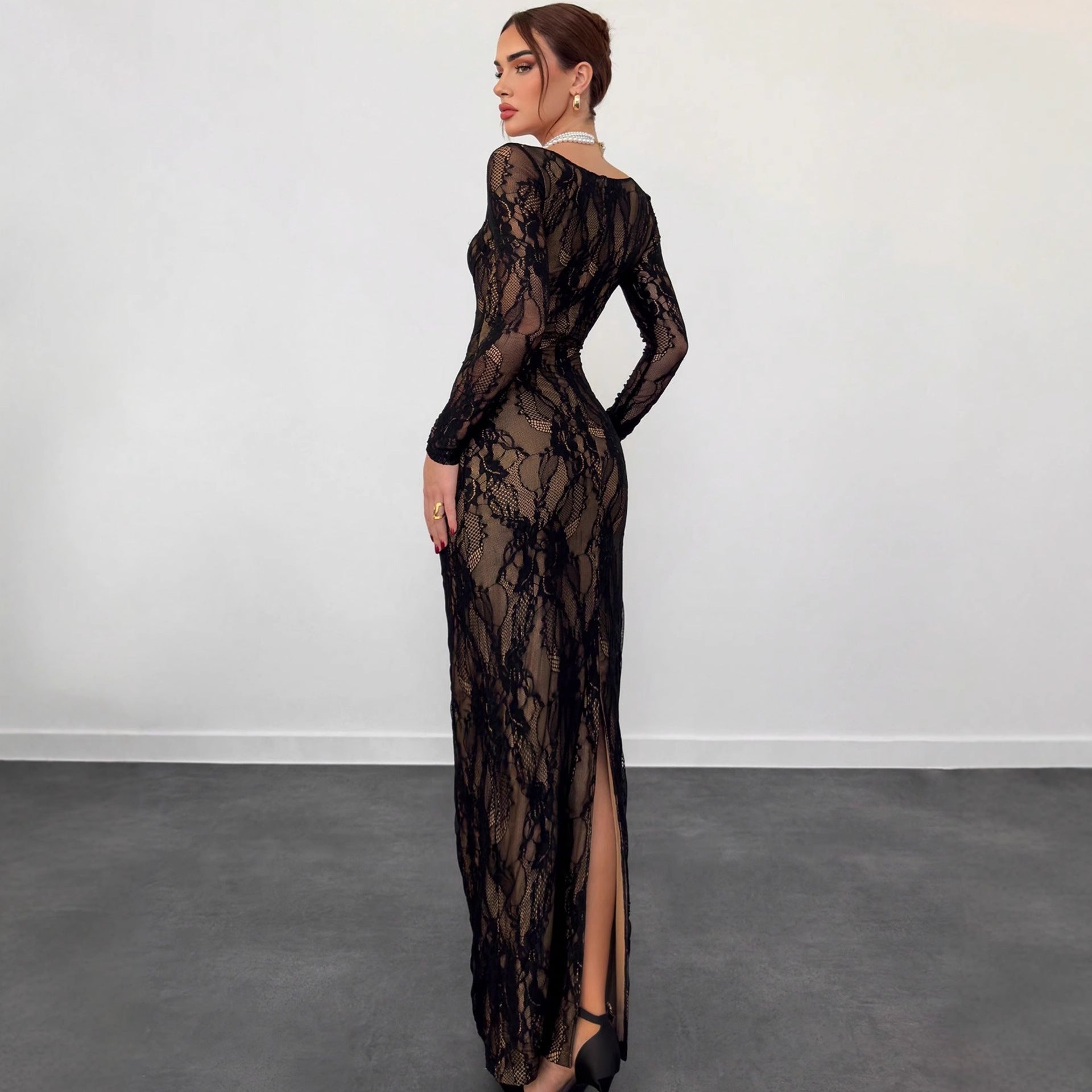 Damen Spitzenmaxikleid mit durchscheinenden Einsätzen R&B