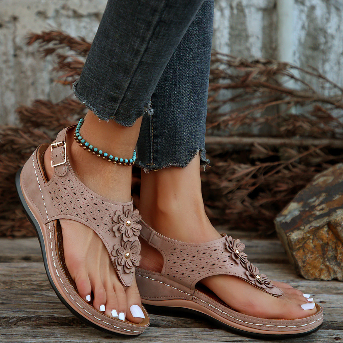 Damen modische Zehentrenner-Sandalen mit floralem Design und rutschfester Sohle R&B