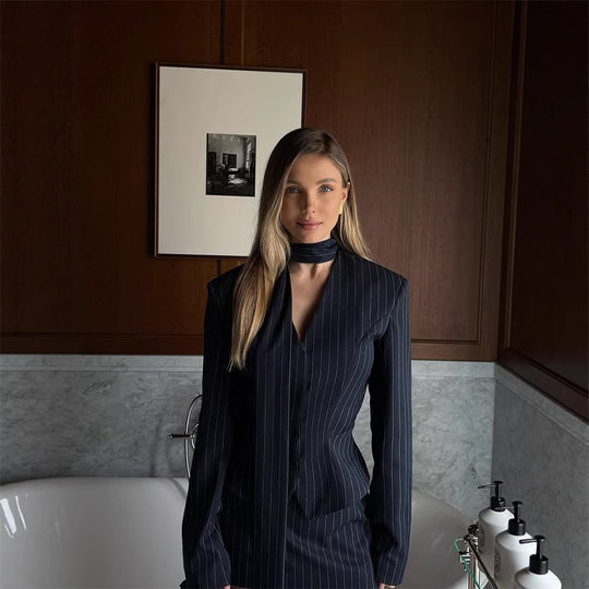 Damen eleganter Blazer mit schickem Bindegürtel R&B