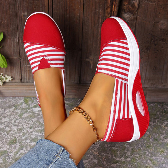 Damen Bequeme Slip-On Sneakers mit atmungsaktiver Obermaterialstruktur R&B