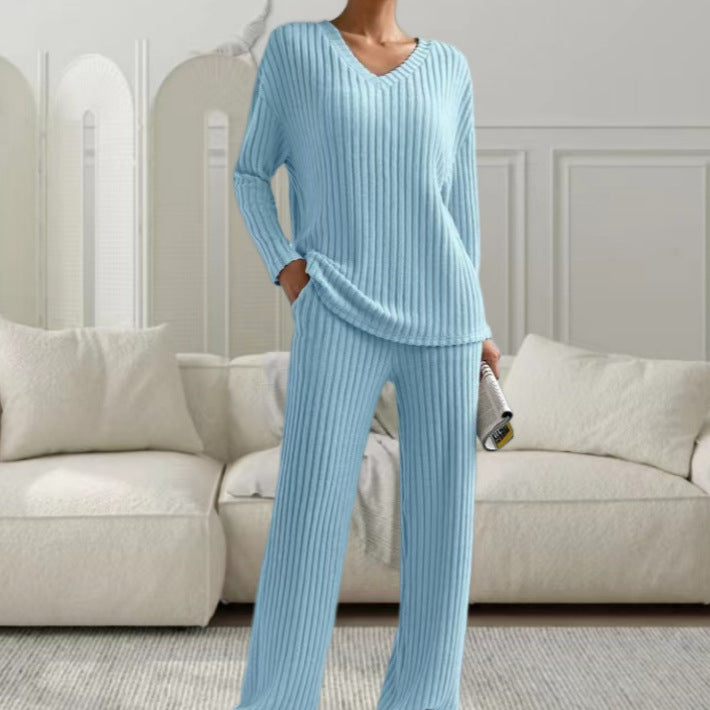 Damen Strickanzug mit modischem V-Ausschnitt und feinem Rippdesign R&B