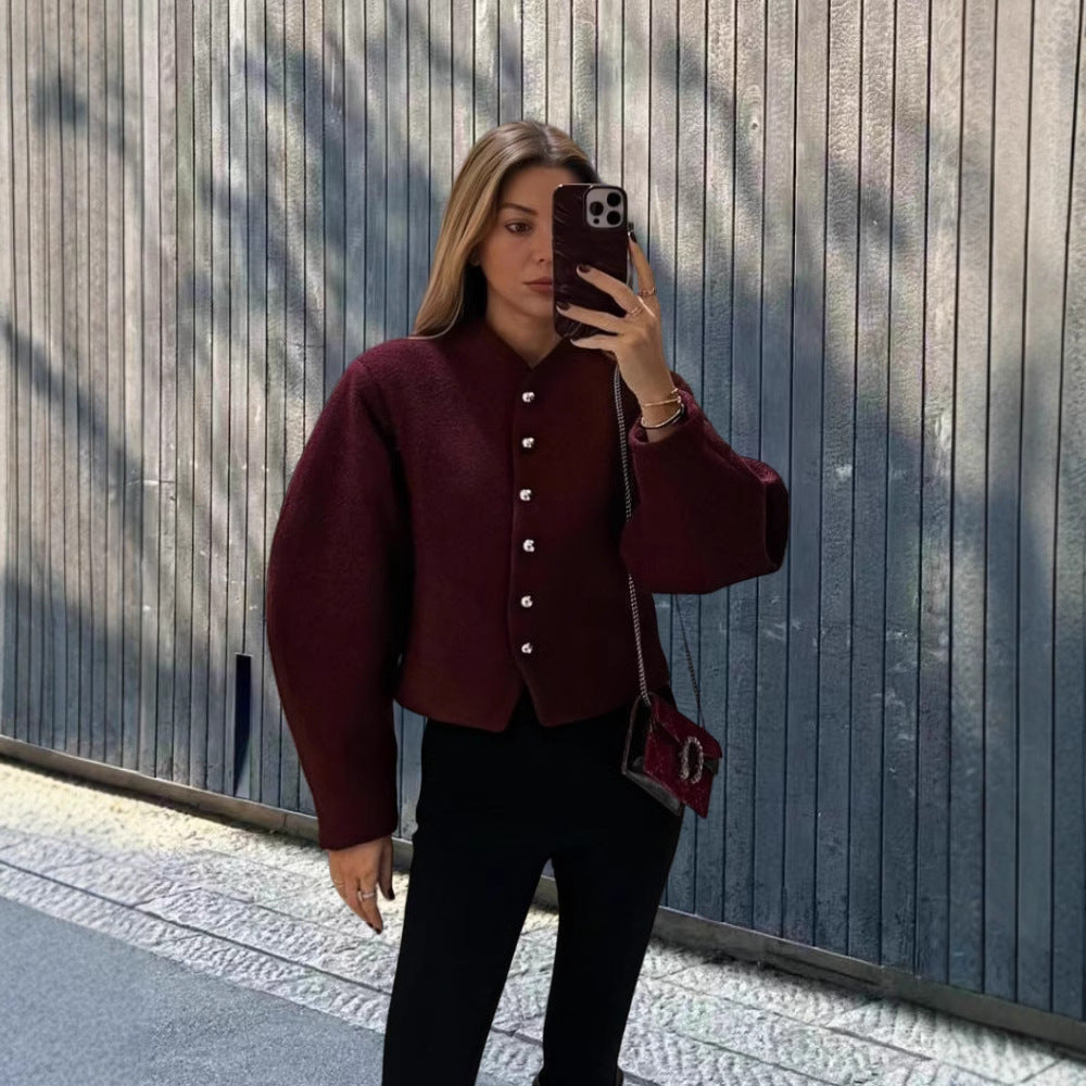 Damen Chice Überwurfjacke mit strukturiertem Design und eleganten Knöpfen R&B