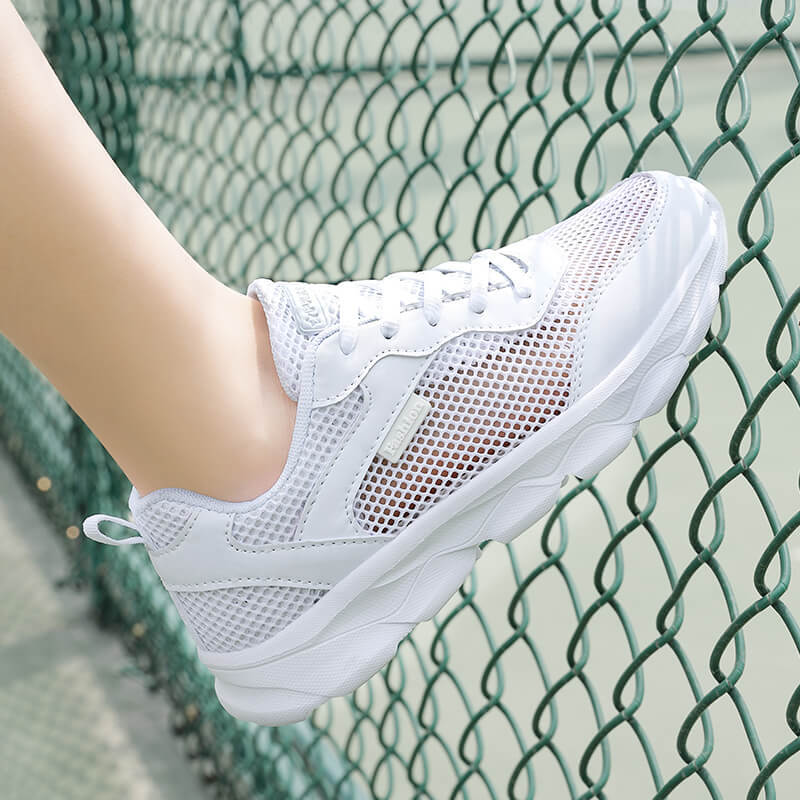 Damen Sportliche Sneakers mit atmungsaktivem Mesh-Obermaterial und flexiblem Fußbett R&B