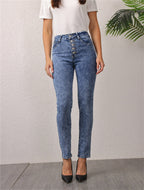 Damen hochgeschnittene Jeans mit dekorativem Knopfverschluss