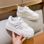 Damen Sneakers mit dämpfendem Plateau und atmungsaktivem Obermaterial R&B