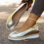 Damen Sneaker mit modernem glänzendem Obermaterial und komfortabler Sohle R&B