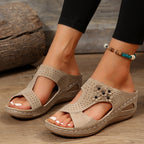 Damen Elegante Keil-Sandalen mit verzierten Riemen R&B