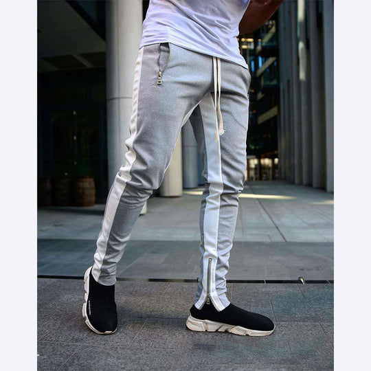 Herren Sportliche Slim-Fit Jogginghose mit Seitentaschen R&B