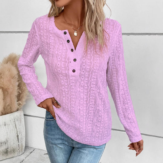 Damen Langarmshirt mit feiner Lochstickerei und dekorativen Knöpfen Heidi-Mode