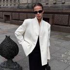 Damen Modischer Oversized Blazer mit strukturiertem Kragen und eleganten Knopfdetails R&B