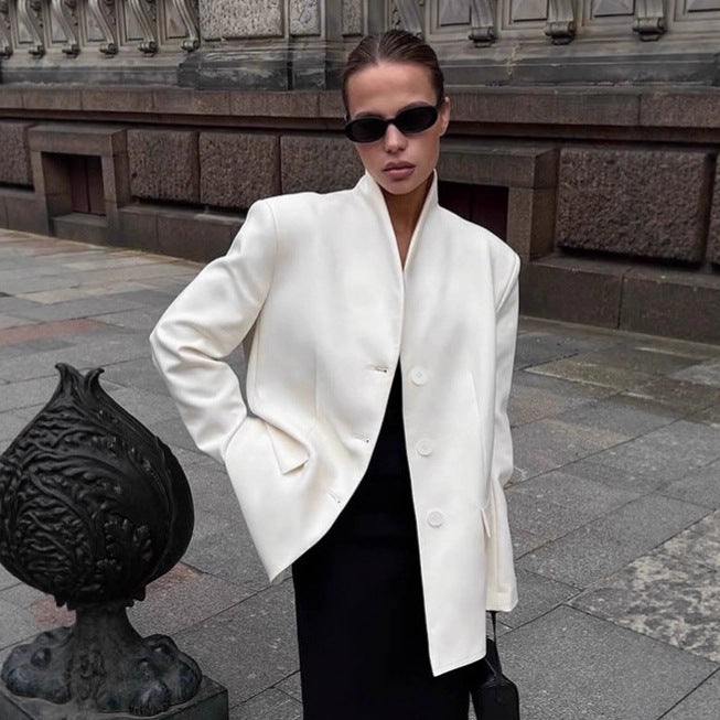 Damen Modischer Oversized Blazer mit strukturiertem Kragen und eleganten Knopfdetails R&B
