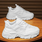 Damen sportliche Sneakers mit dämpfendem Profil und modernem Design