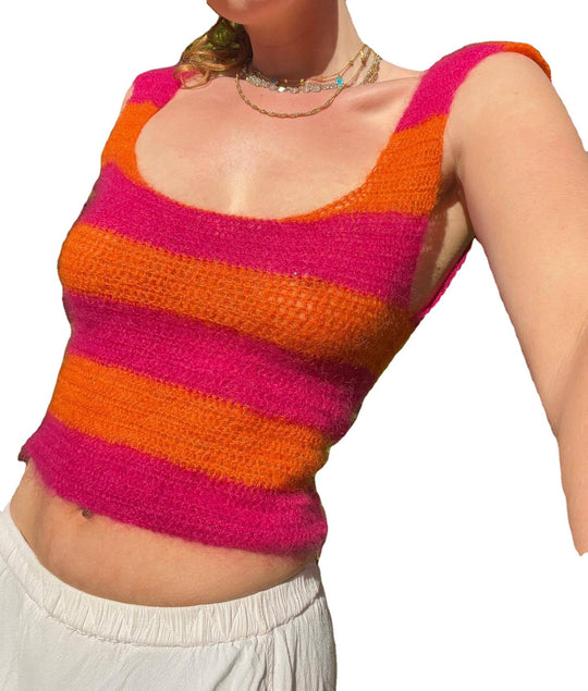 Damen gestricktes Crop-Top mit buntem Streifenmuster und weitem Rundhalsausschnitt R&B