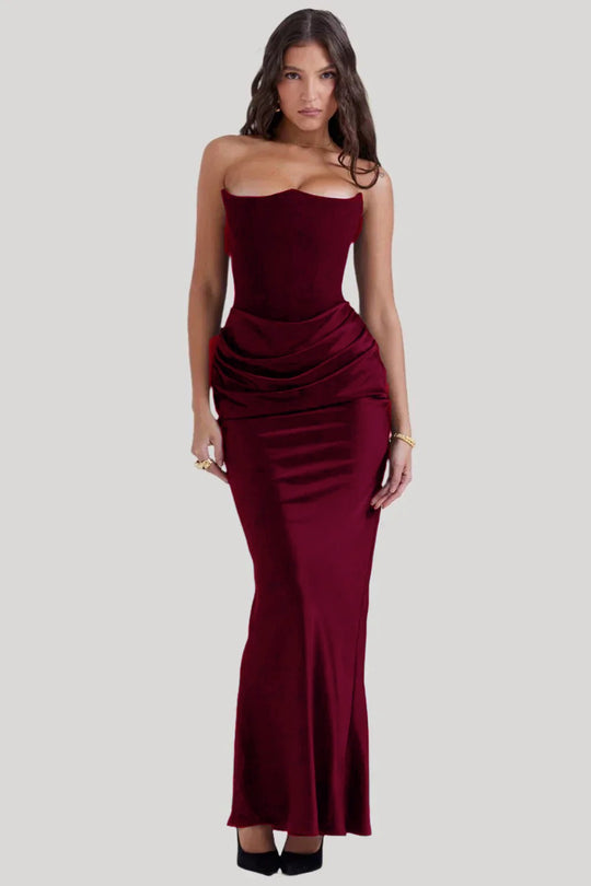 Damen Elegantes Abendkleid mit tiefem Dekolleté und drapierten Details R&B