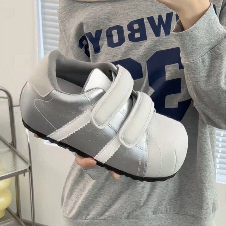 Damen Sneakers mit Klettverschluss und sportlicher Silhouette