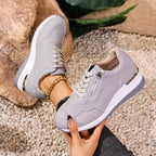 Damen Sportliche Sneakers mit Reißverschluss und perforiertem Obermaterial R&B