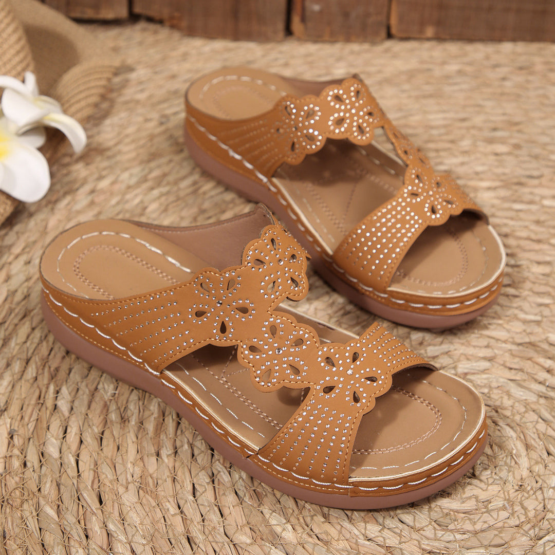 Damen Clogs mit floraler Perforation und gepolstertem Fußbett R&B
