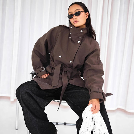 Damen modische Utility-Jacke mit hohem Kragen und praktischen Taschen R&B