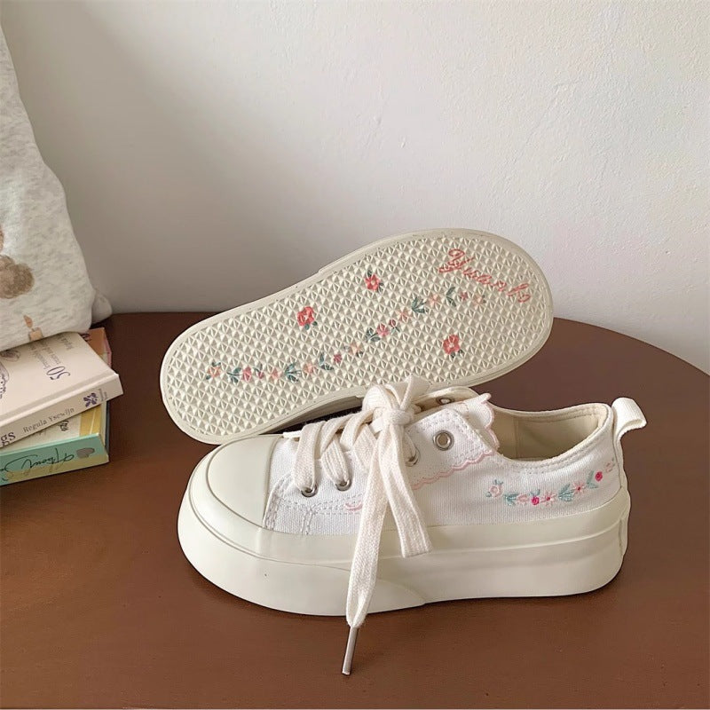 Damen Plateau-Sneaker mit floralen Applikationen und strapazierfähigem Obermaterial R&B