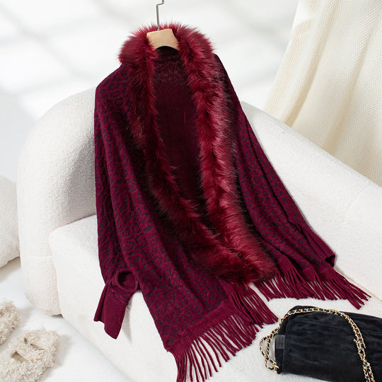 Damen eleganter Strickponcho mit luxuriösem Kunstfellkragen und fransigem Saum R&B