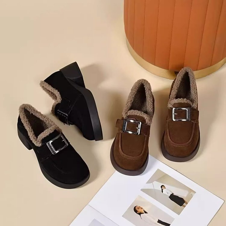Damen Bequeme Stiefeletten mit komfortablem Innenfutter und dekorativem Schnallenverschluss R&B