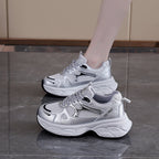 Damen Freizeitsneaker mit modernem Design und qualitativ hochwertigem Obermaterial R&B