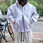 Herren gestepptes Oversized Hoodie mit innovativen Taschen