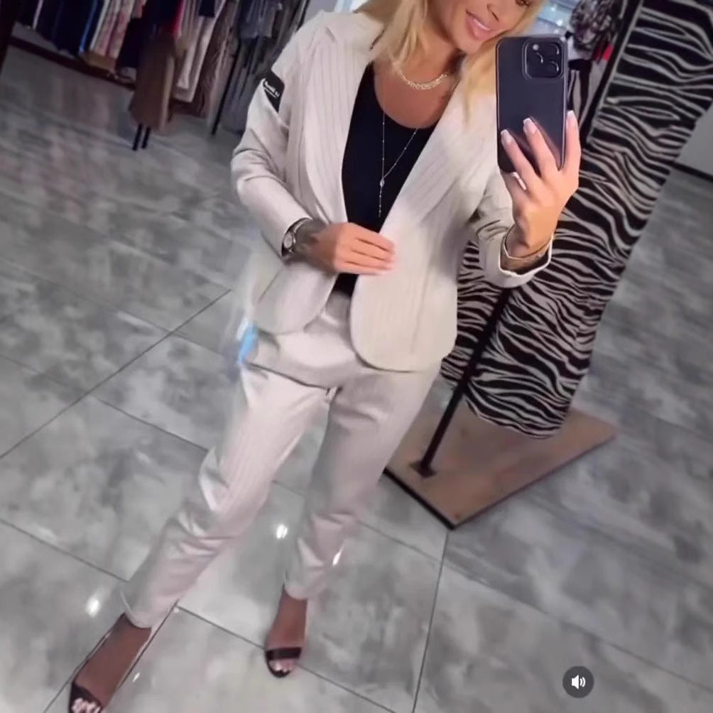 Damen Elegantes Blazer-Hosen-Set mit feinen Streifen R&B