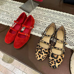Damen Ballerina mit modischem Leopardenmuster und zweifachem Riemendesign