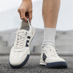 Damen Sportliche Sneakers mit atmungsaktiver Oberflächenstruktur und robustem Design R&B