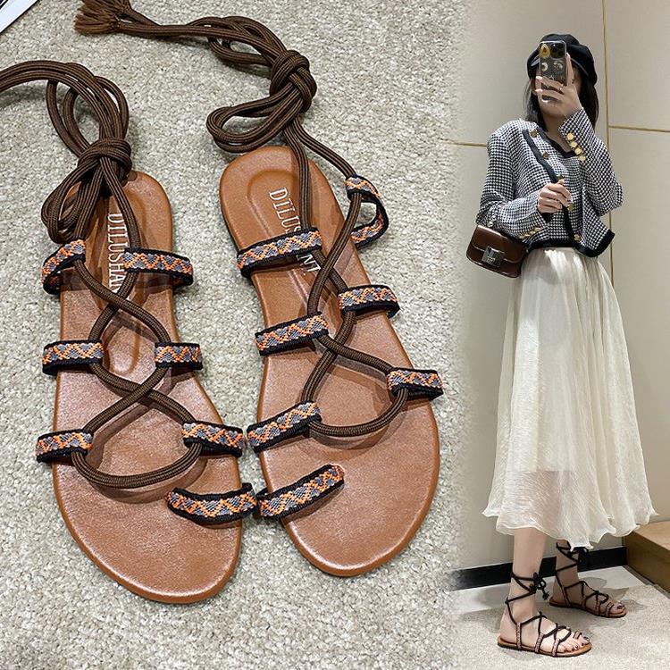 Damen Glamouröse Riemchen-Sandalen mit eleganten Strass-Details R&B