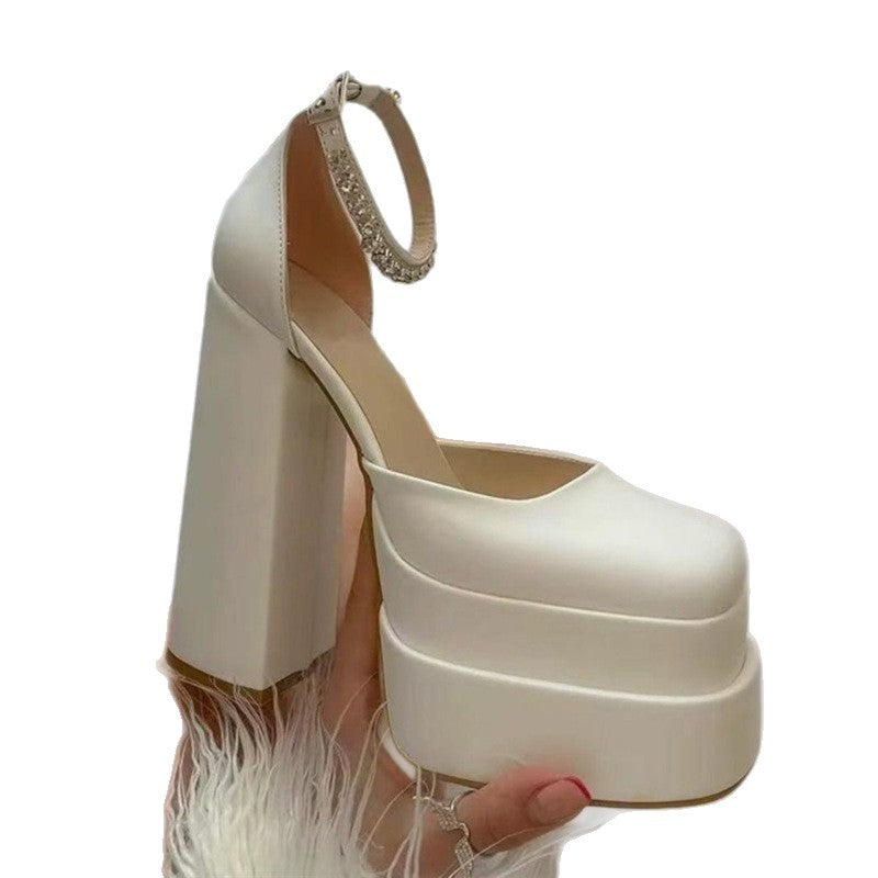 Damen Plateau-High Heel Sandalen mit eleganter Riemchenverzierung R&B