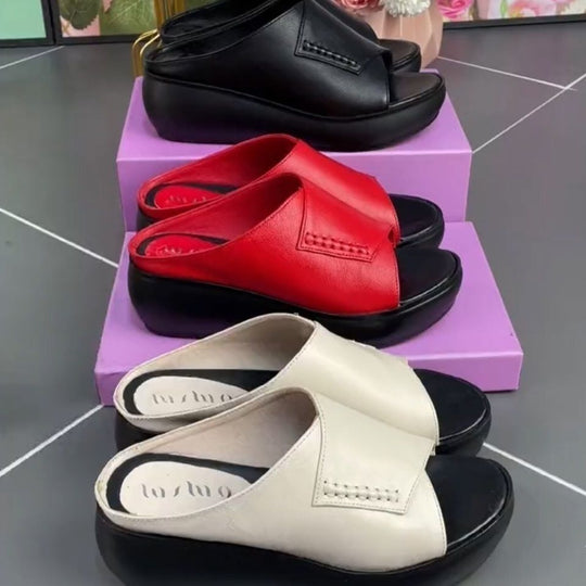 Damen Wedge-Pantoletten mit elegantem Riemendesign und komfortablem Fußbett R&B