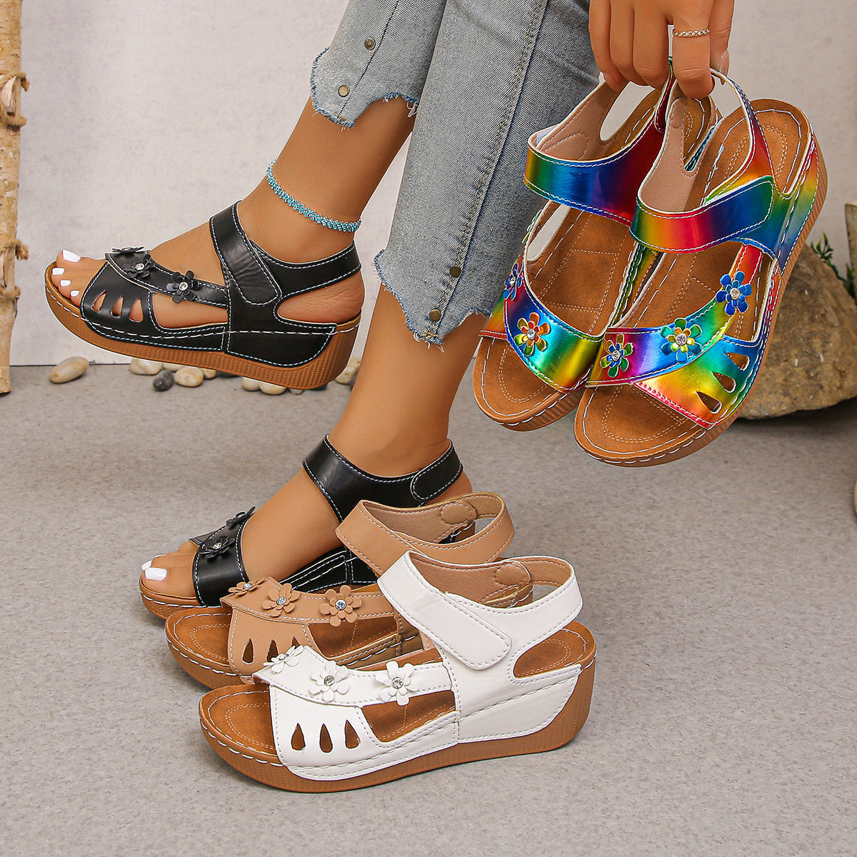 Damen Riemensandalen mit floralem Design und elastischen Riemen R&B