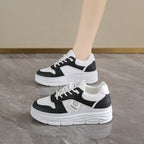 Damen Plattform Sneakers mit auffälligem Design und gepolsterter Sohle R&B