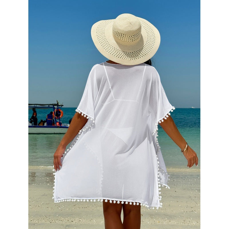 Damen Strandkleid mit dekorativem Pompon-Besatz und elegantem V-Ausschnitt R&B