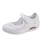 Damen Sportliche Slip-On Sneakers mit verstellbarem Klettverschluss R&B