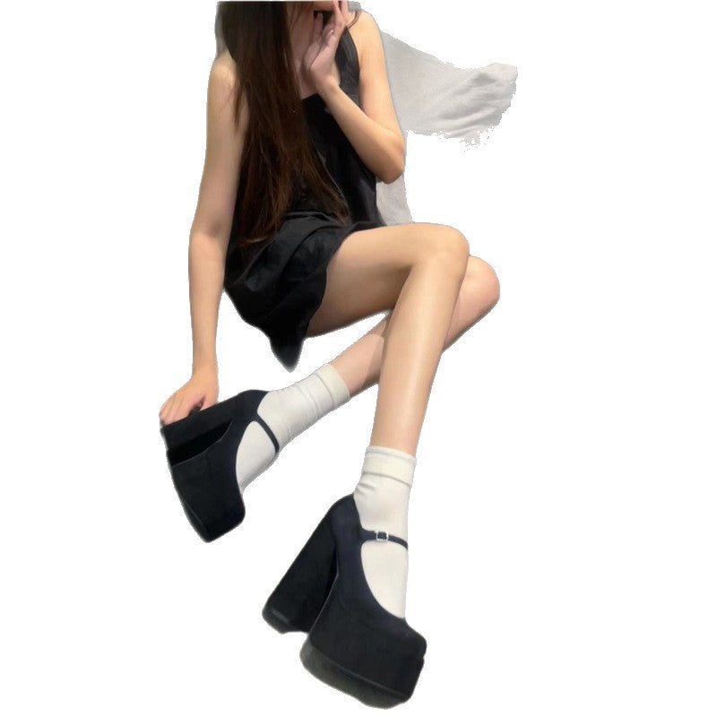 Damen Plateau-Pumps mit verstellbarem Riemchen R&B