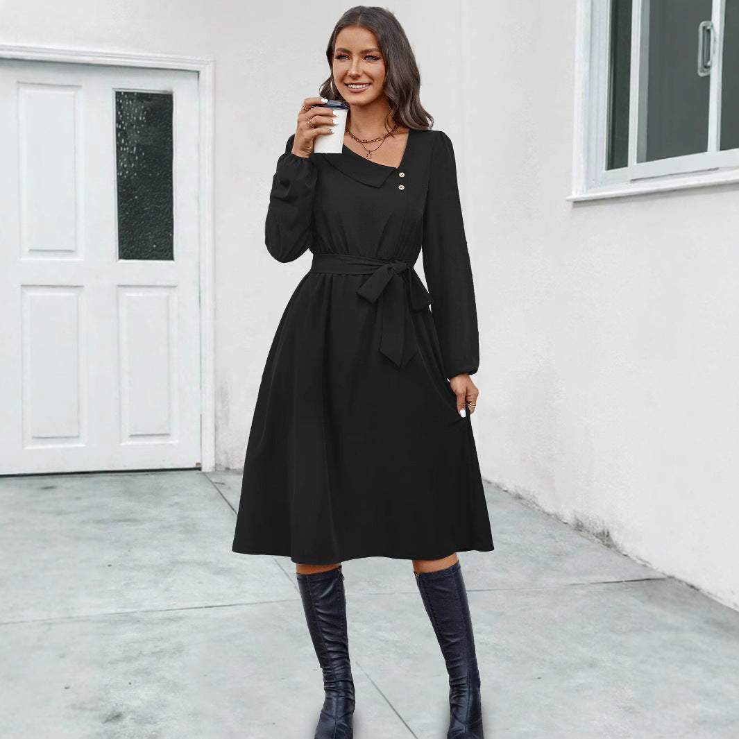 Damen Midikleid mit tailliertem Schnitt und eleganten Knopfdetails R&B