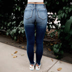 Damen Skinny Jeans mit Button-Fly und modischen Destroyed-Details R&B