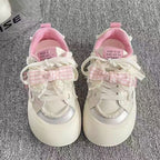 Damen verspielte Sneaker mit dekorativen Rüschen und komfortabler Dämpfung R&B