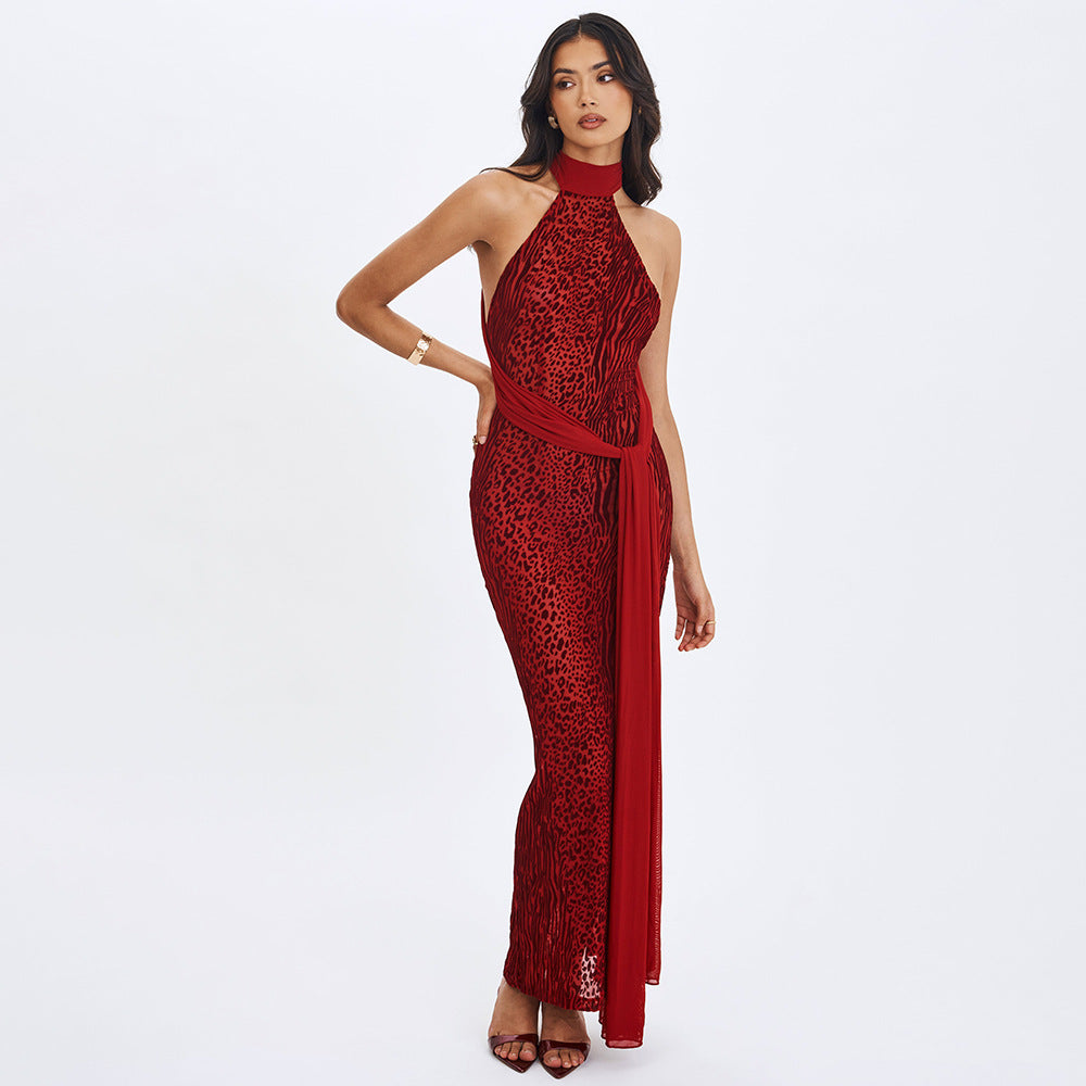 Damen Elegantes Maxikleid mit raffiniertem Schnitt und dezentem Glanz R&B