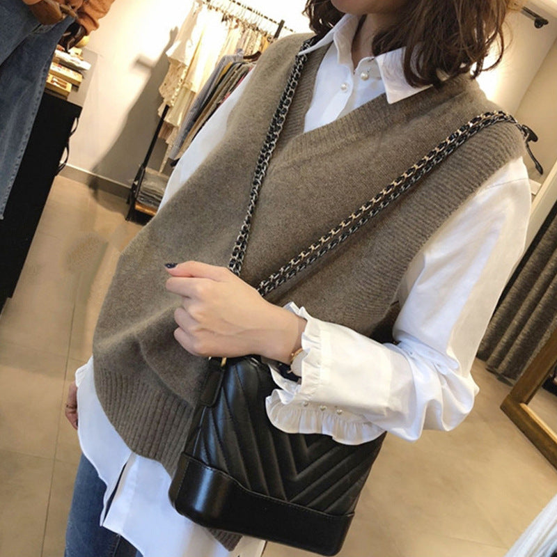 Damen Ärmellose Strickweste mit V-Ausschnitt und Rippdetails R&B