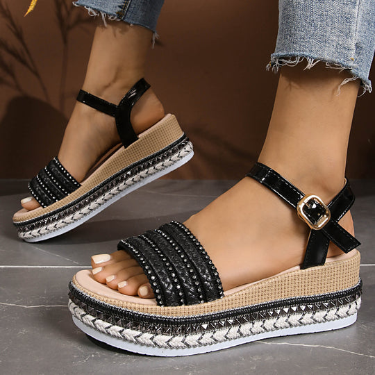 Damen Wedge-Sandaletten mit verstellbarem Riemendesign und dekorativem Akzent R&B